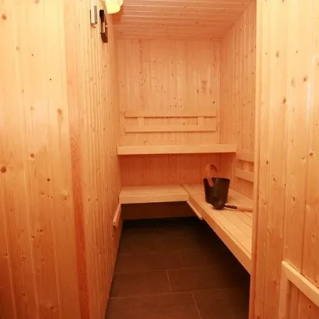 Haus-seeschwalbe-sfw-49 *